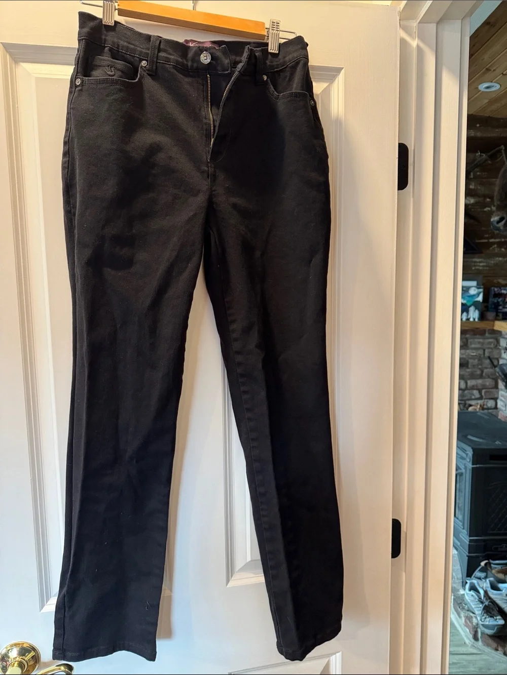 Gloria Vanderbilt Women’s Black Jeans